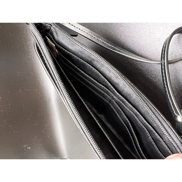 COACH Patent Leather Embossed Large Wristlet - Picture 5 of 7